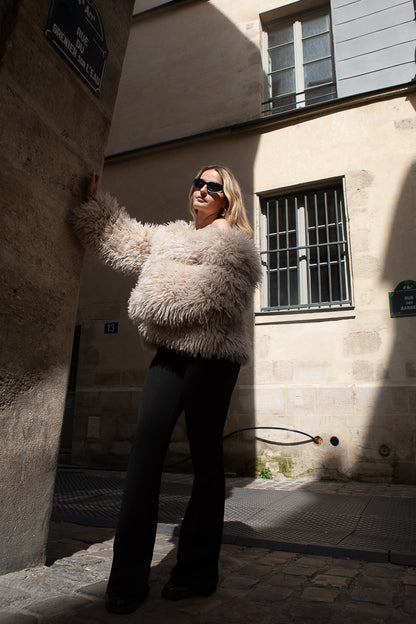 MANTEAU FLUFFY EN FAUSSE FOURRURE