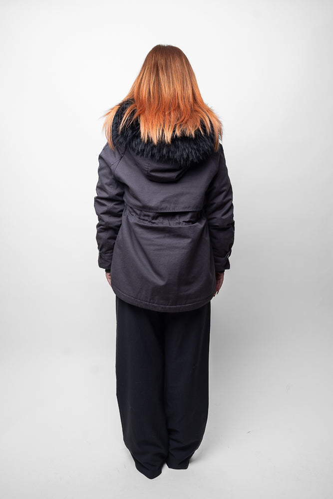 PARKA AVEC CAPUCHE ET INTÉRIEUR FAUSSE FOURRURE