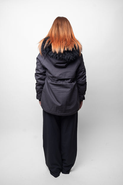 PARKA AVEC CAPUCHE ET INTÉRIEUR FAUSSE FOURRURE