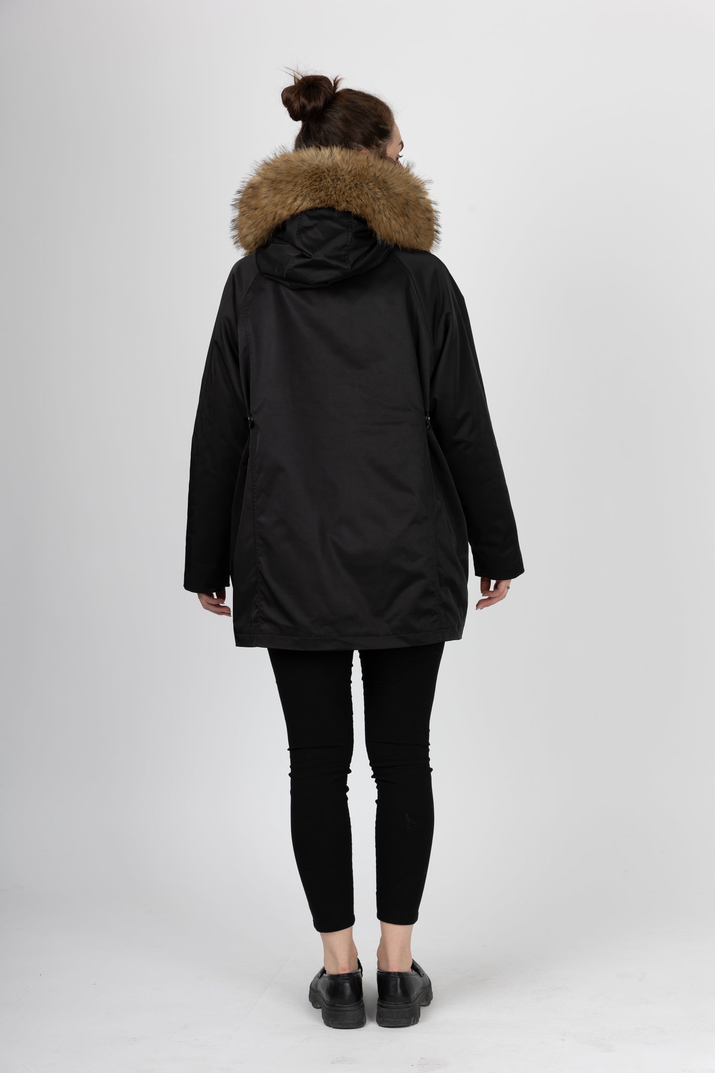 COAT WITH FAUX FUR INTERIOR AND COLLAR