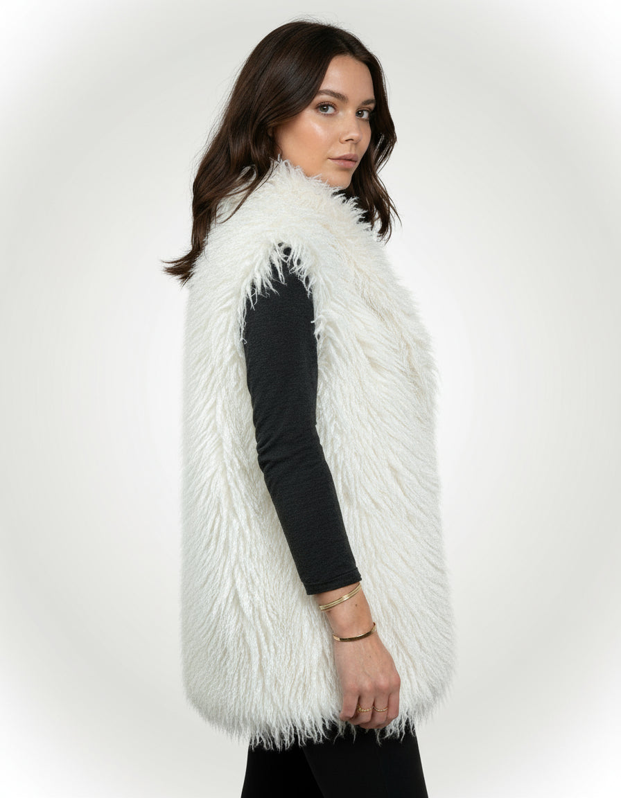 FAUX FUR SLEEVELESS SHEEPSKIN VEST – Kzell Paris - Main Image