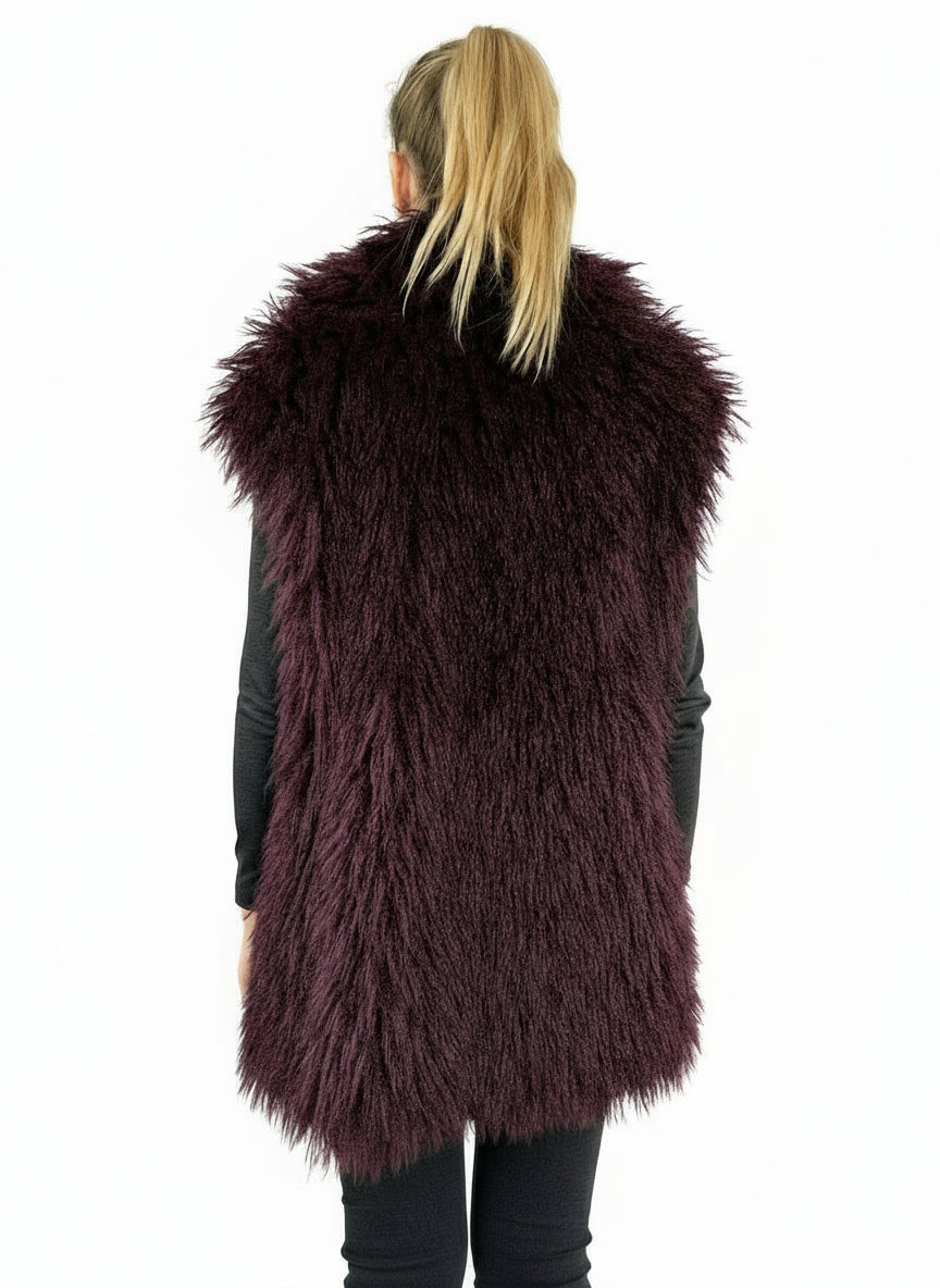 GILET SANS MANCHES EN FAUSSE FOURRURE MOUTON