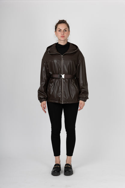 PARKA À CAPUCHE ET CEINTURE EN SIMILI CUIR