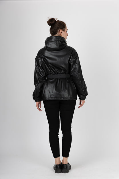 PARKA À CAPUCHE ET CEINTURE EN SIMILI CUIR