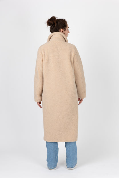 MANTEAU LONG EN FAUSSE FOURRURE MOUTON