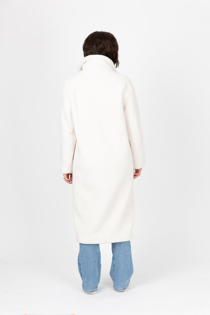 MANTEAU LONG EN FAUSSE FOURRURE MOUTON