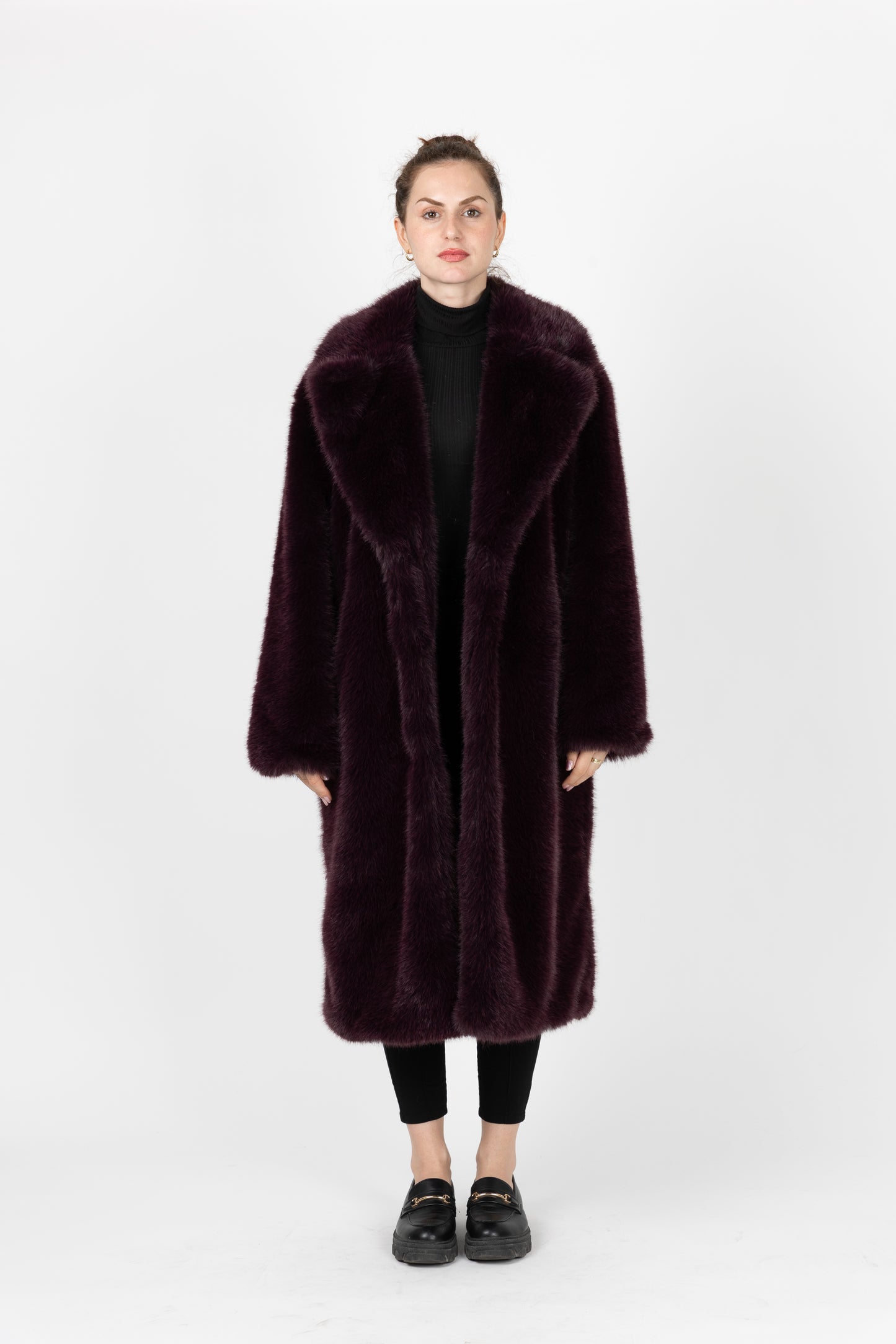 MANTEAU LONG EN FAUSSE FOURRURE