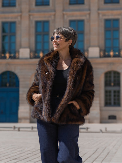 SHORT FAUX FUR COAT