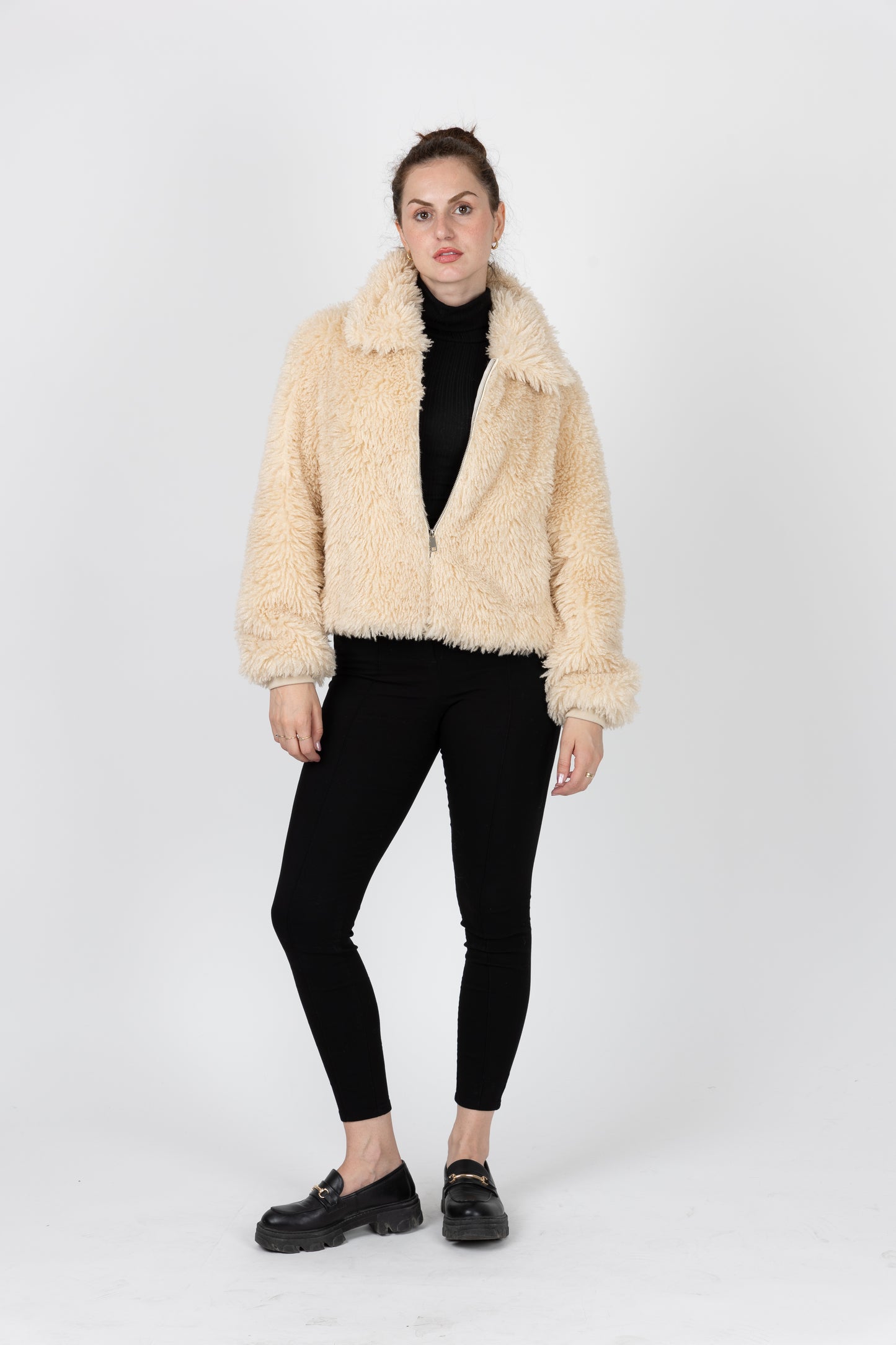 BLOUSON EN FAUSSE FOURRURE MOUTON