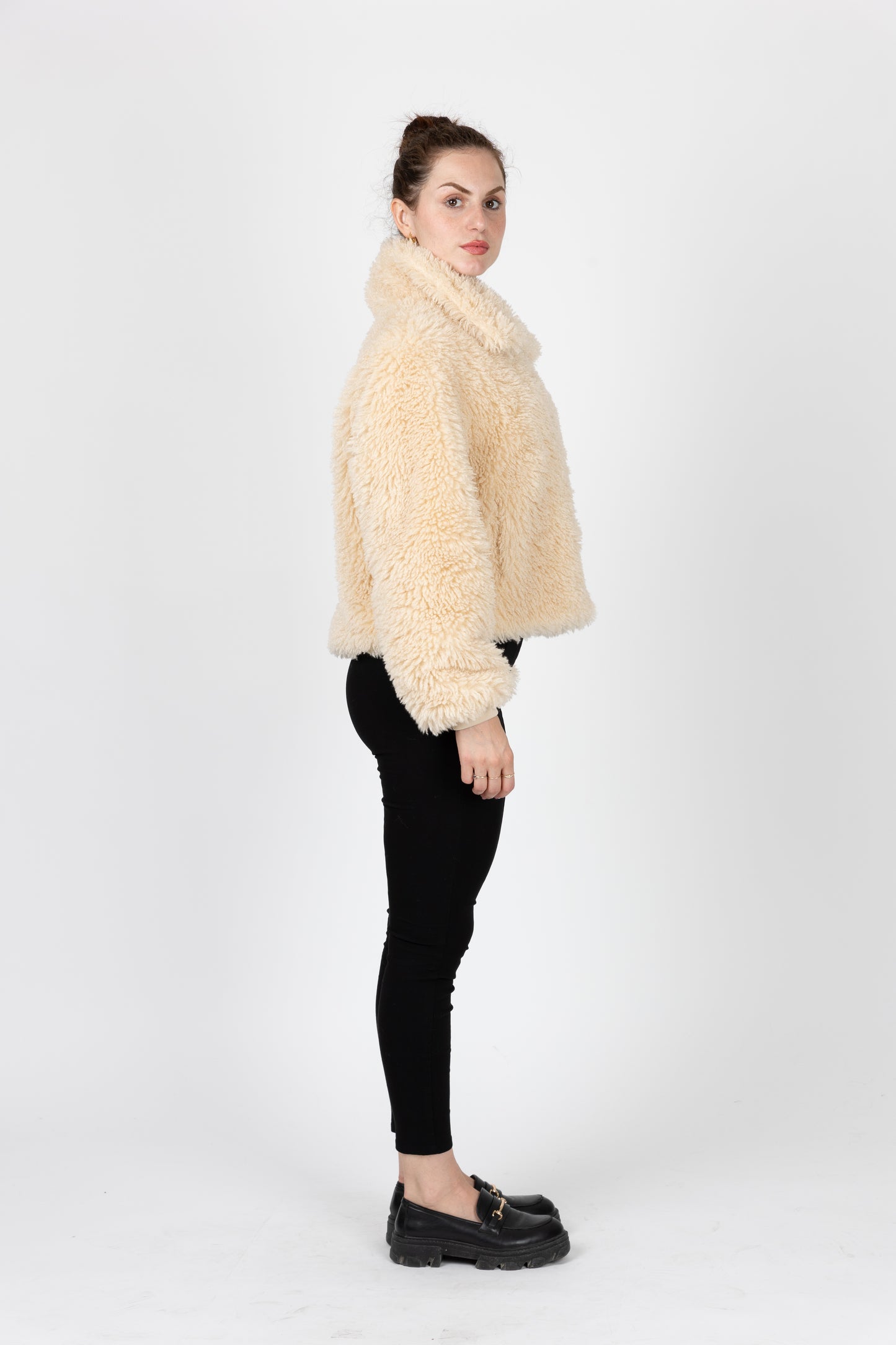 BLOUSON EN FAUSSE FOURRURE MOUTON