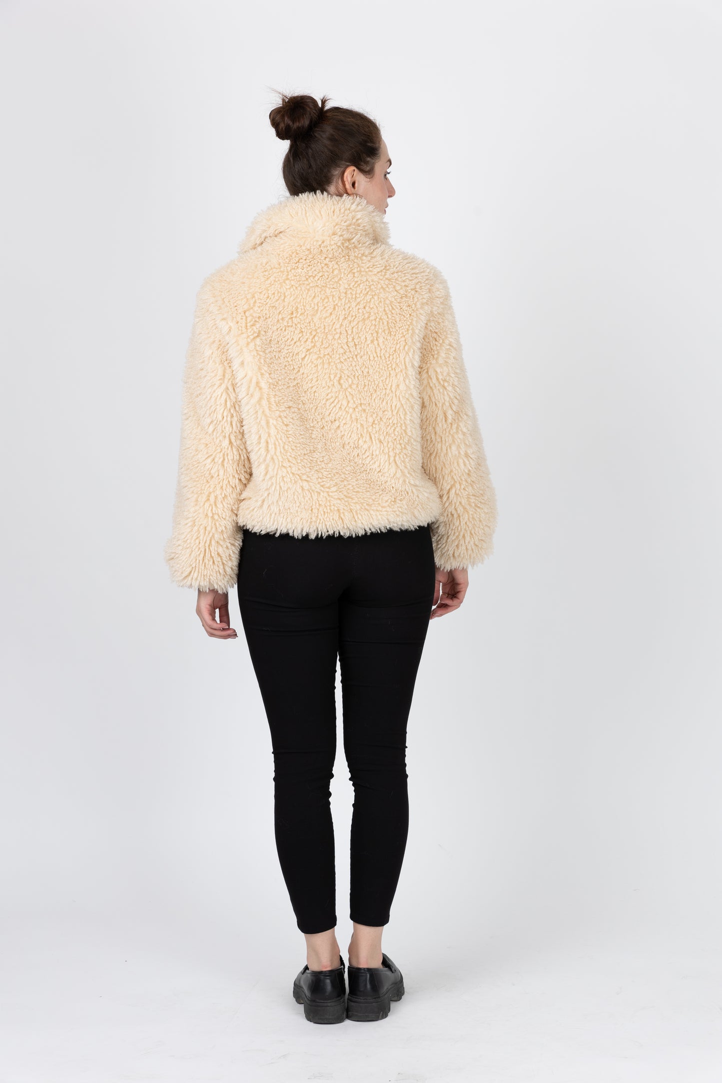 BLOUSON EN FAUSSE FOURRURE MOUTON