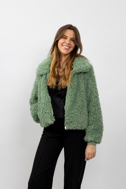 BLOUSON EN FAUSSE FOURRURE MOUTON