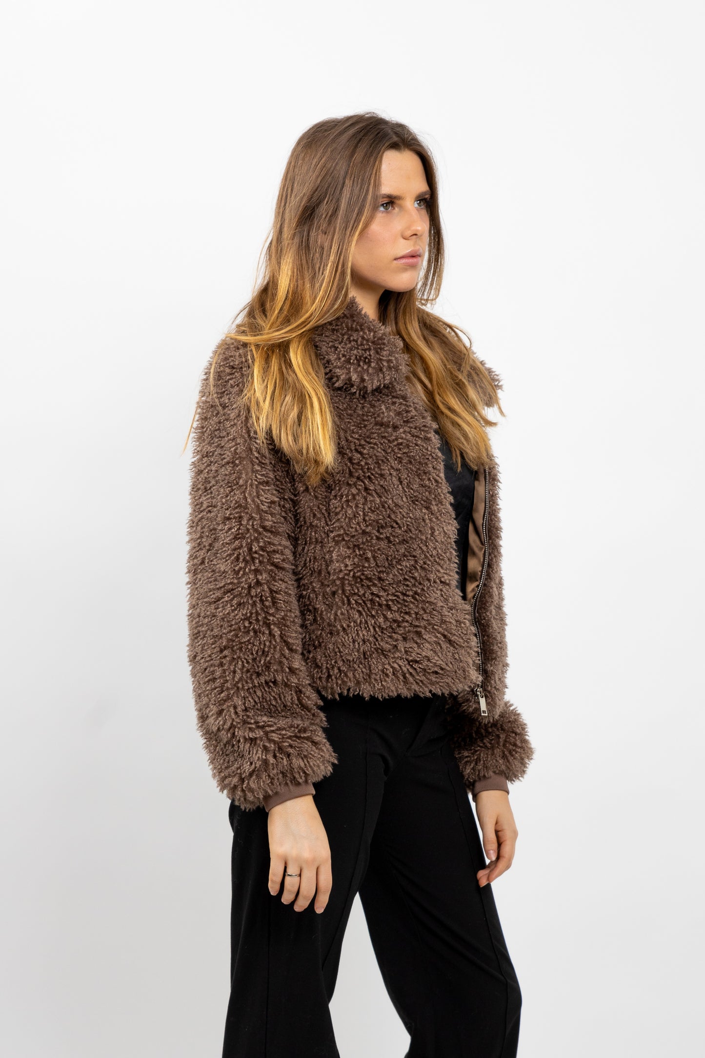 BLOUSON EN FAUSSE FOURRURE MOUTON