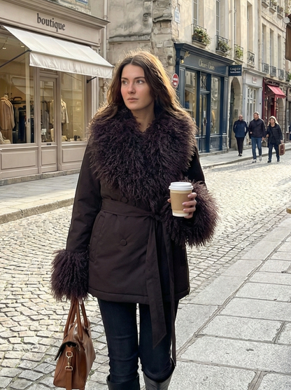 ABRIGO DE OVEJA DE MONGOLA CON CUELLO DE PIEL SINTÉTICA