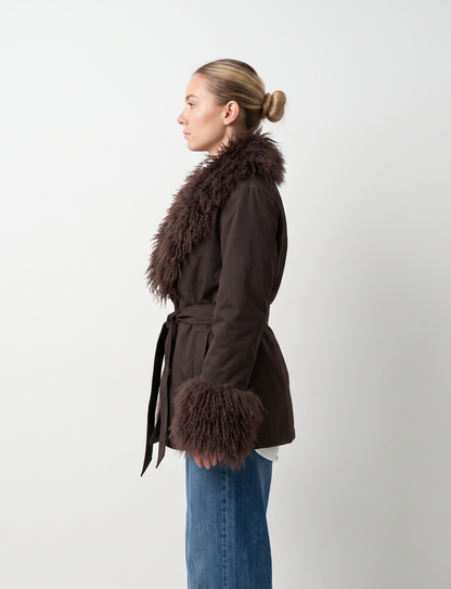MANTEAU AVEC COL FAUSSE FOURRURE MOUTON DE MONGOLIE - K-ZELL PARIS