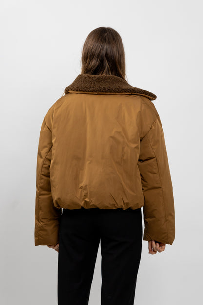 DOUDOUNE AVEC COL EN FAUSSE FOURRURE