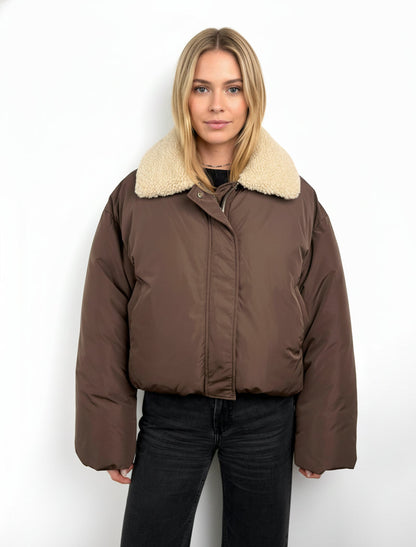 DOUDOUNE AVEC COL EN FAUSSE FOURRURE