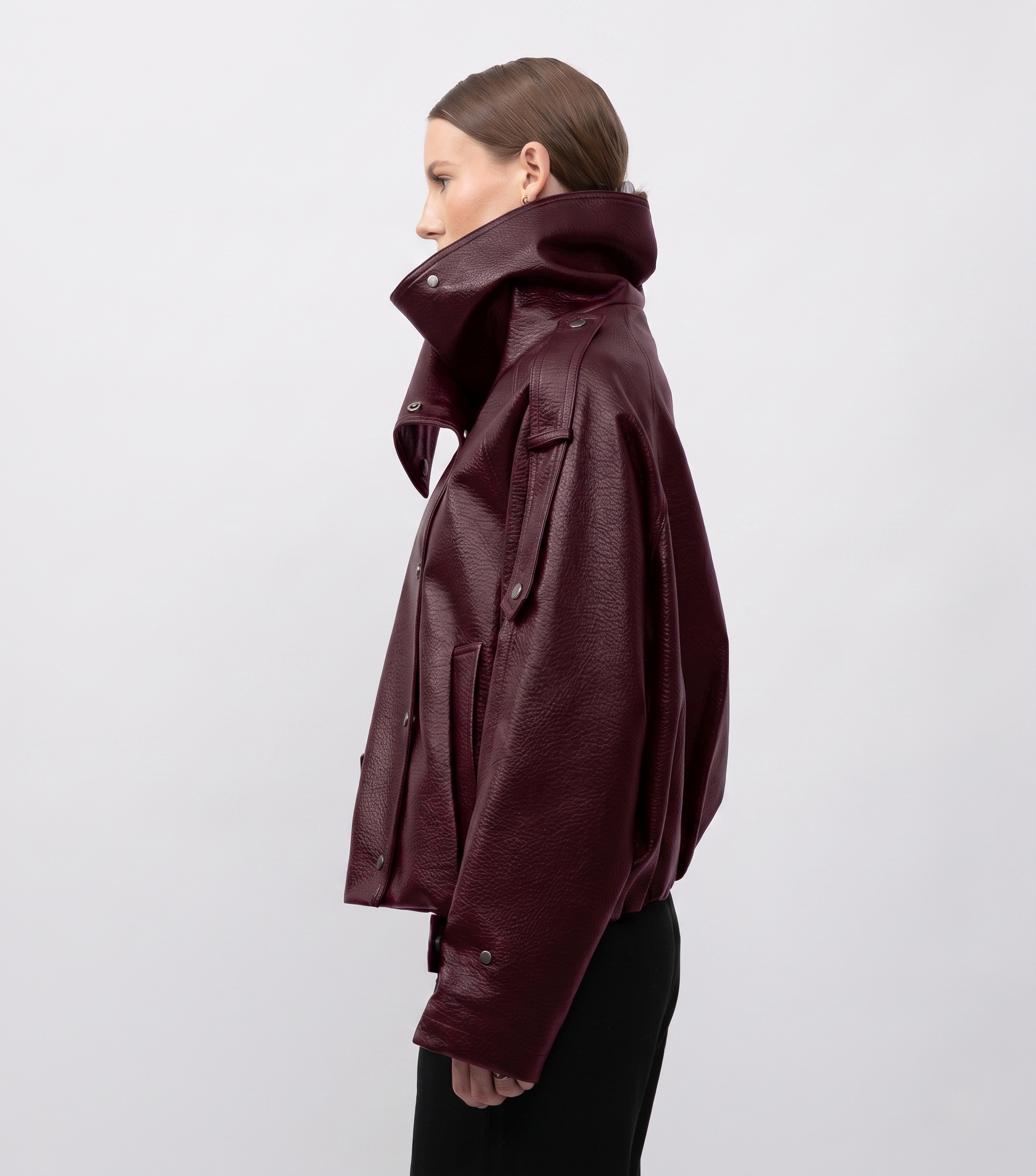BLOUSON EN SIMILICUIR AVEC COL MONTANT - K-ZELL PARIS