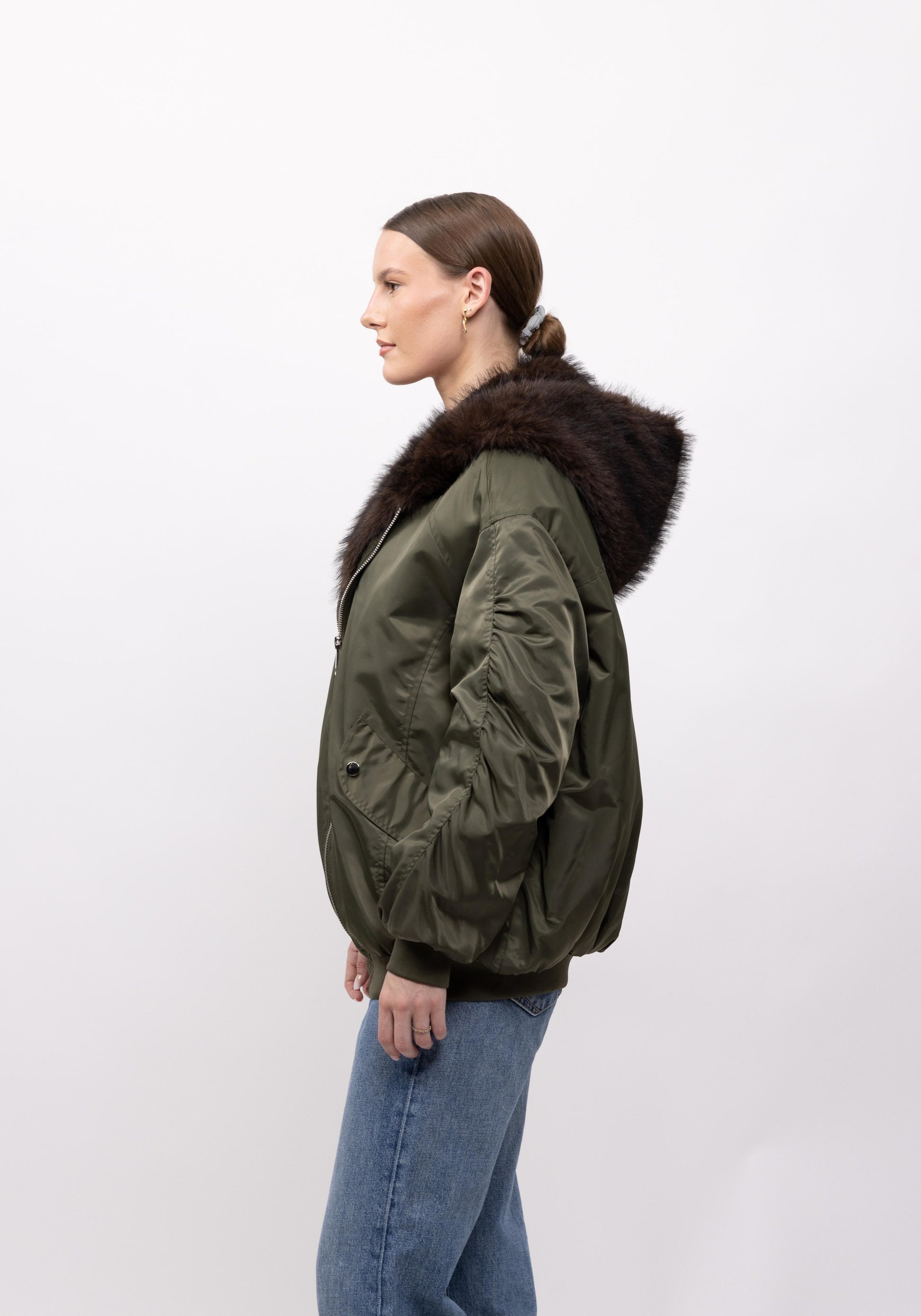 BLOUSON À CAPUCHE EN FAUSSE FOURRURE - K-ZELL PARIS