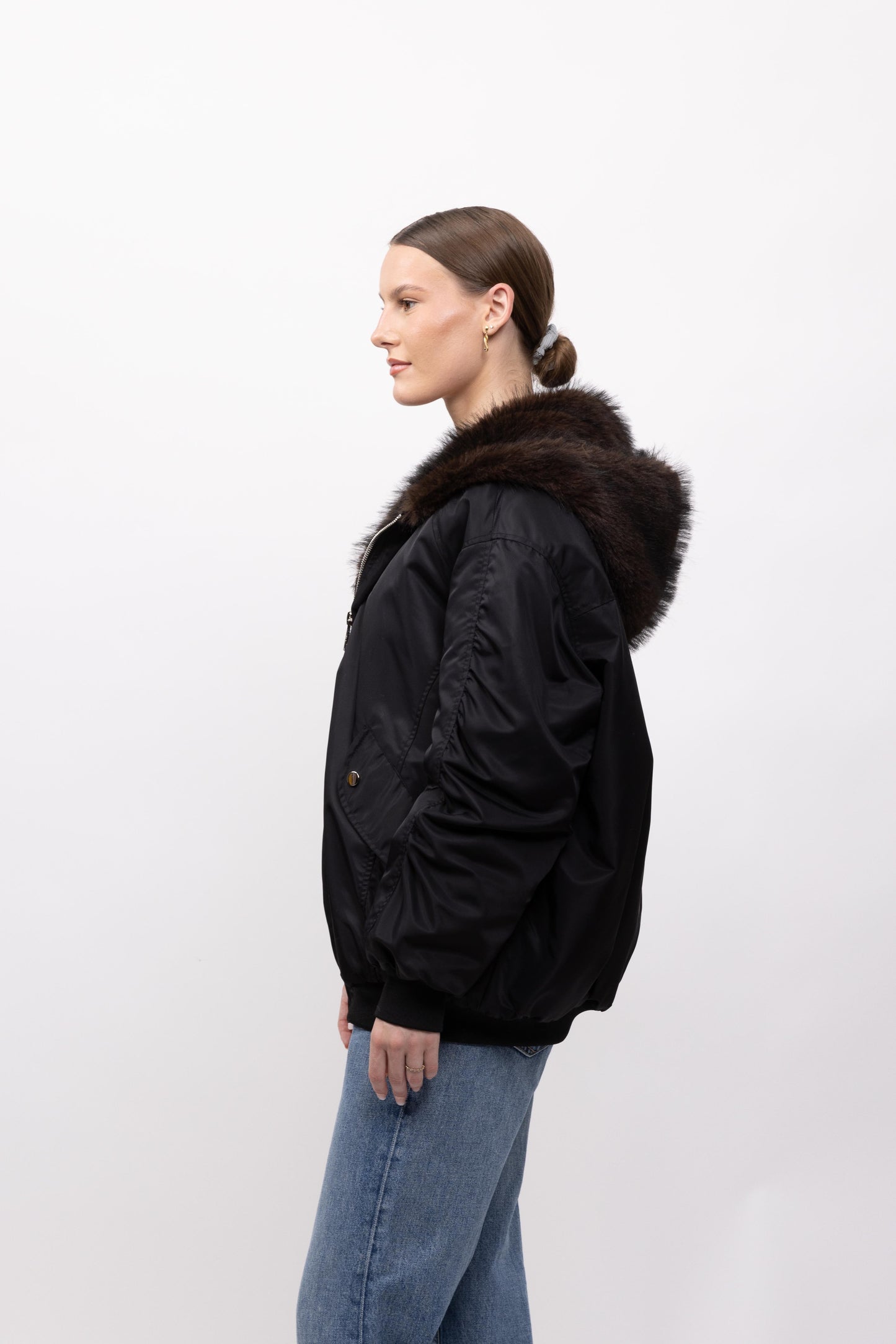 BLOUSON À CAPUCHE EN FAUSSE FOURRURE - K-ZELL PARIS