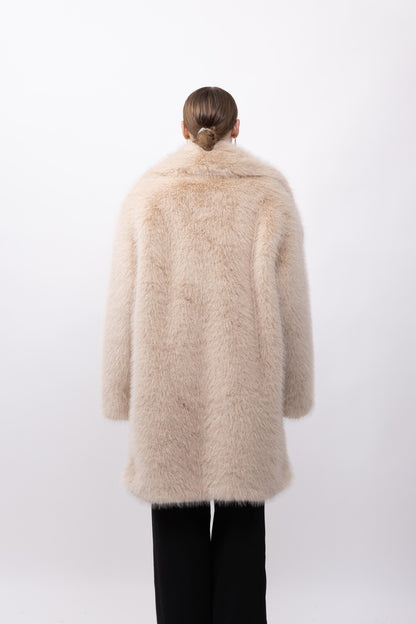 MANTEAU MI-LONG EN FAUSSE FOURRURE EFFET RENARD