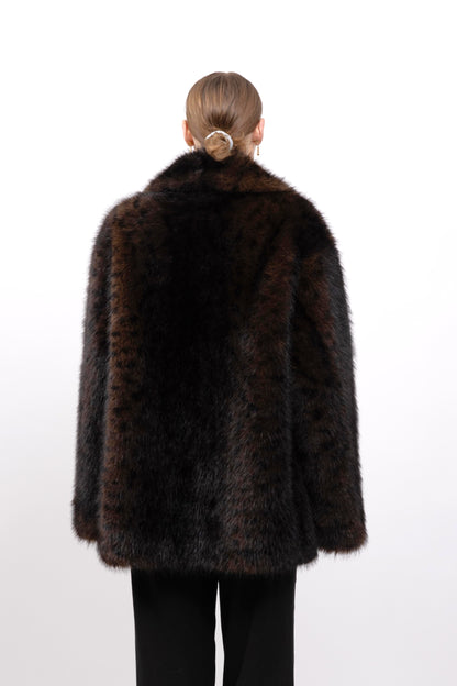 ABRIGO DE PELO SINTÉTICO CON ESTAMPADO DE LEOPARDO