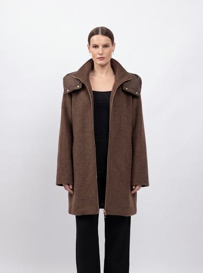 MANTEAU MI-LONG À CAPUCHE AMOVIBLE