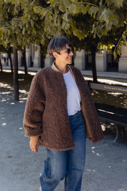 CHAQUETA REVERSIBLE CON PIEL SINTÉTICA DE OVEJA