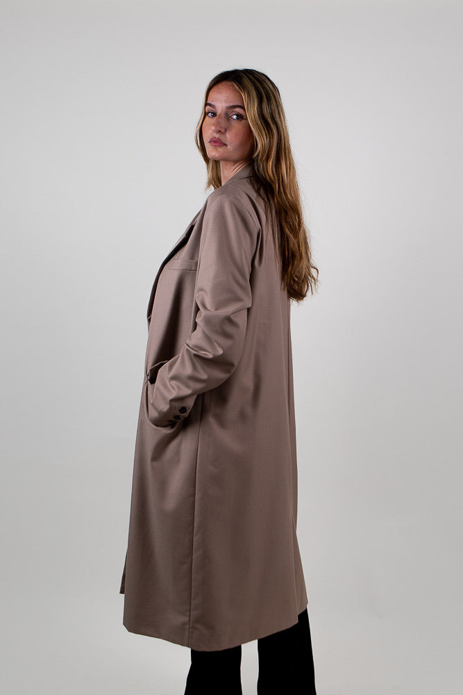 LONG LIGHTWEIGHT BLAZER-STYLE COAT