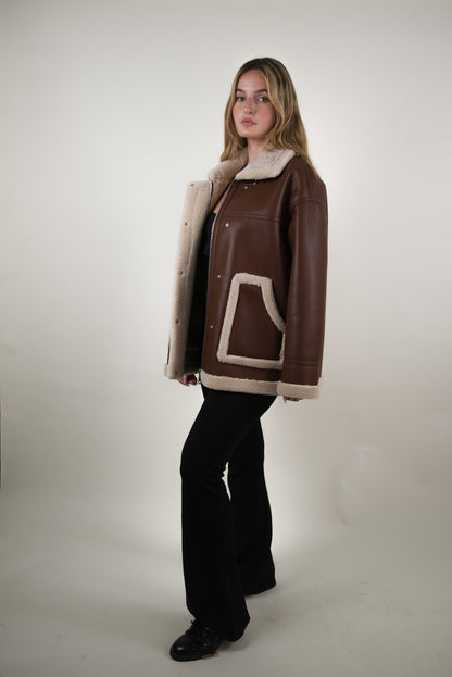 Chaqueta de piel sintética y piel