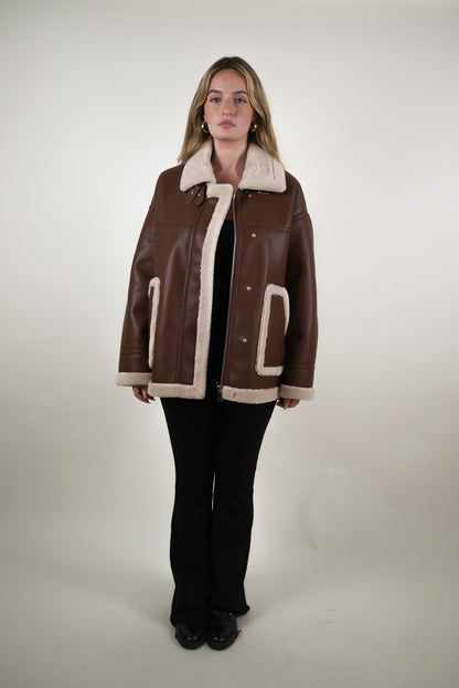 Chaqueta de piel sintética y piel