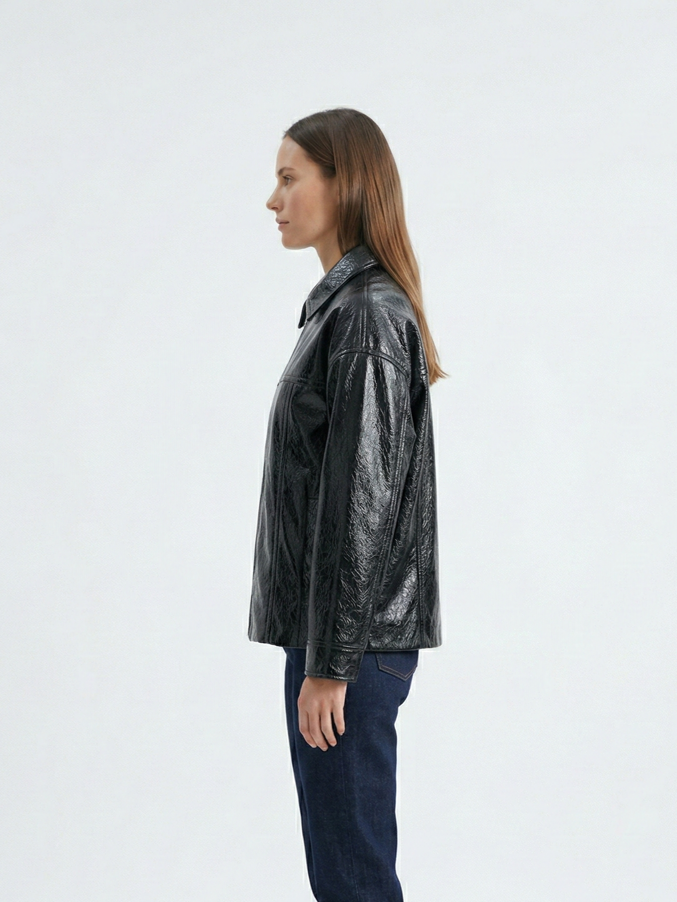 BLOUSON EN SIMILICUIR BRILLANT