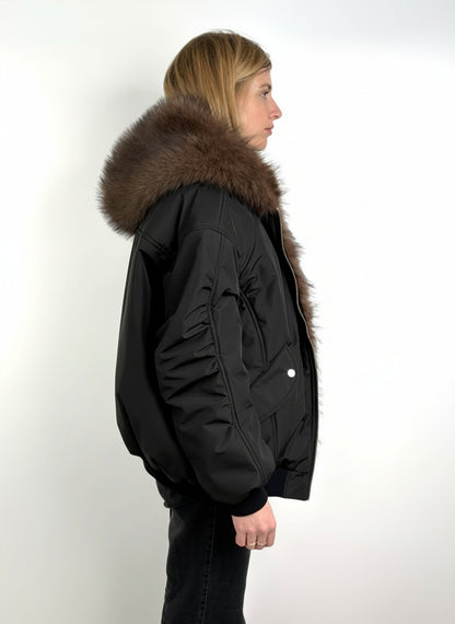 BLOUSON À CAPUCHE EN FAUSSE FOURRURE