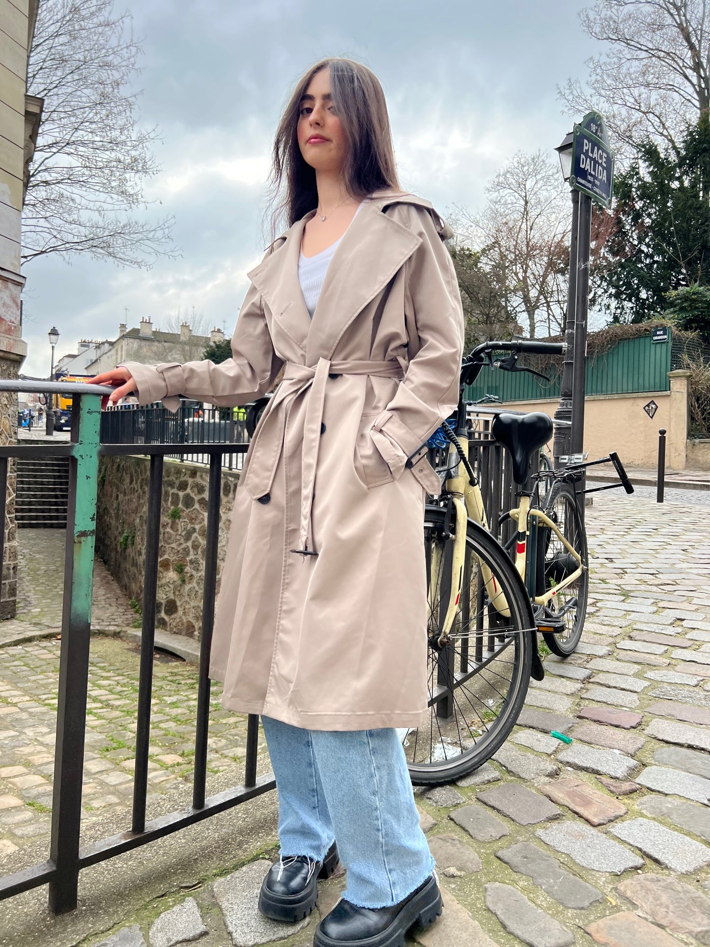 Trench coat à détails