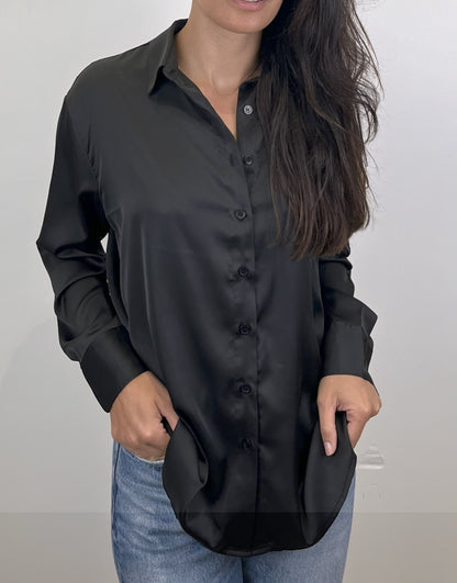 BLUSA DE SATÉN DE MANGA LARGA